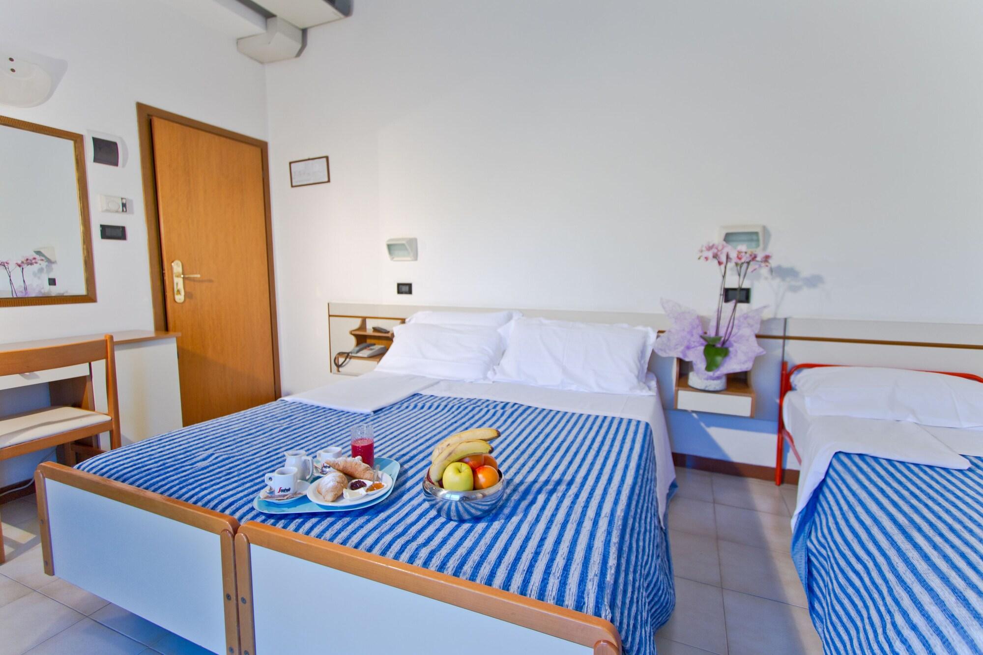 Hotel Montecarlo 3*